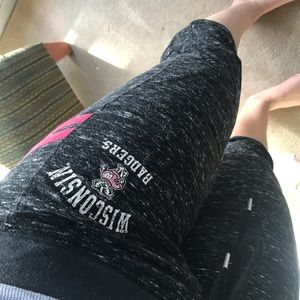Wisconsin badgers cropped pants